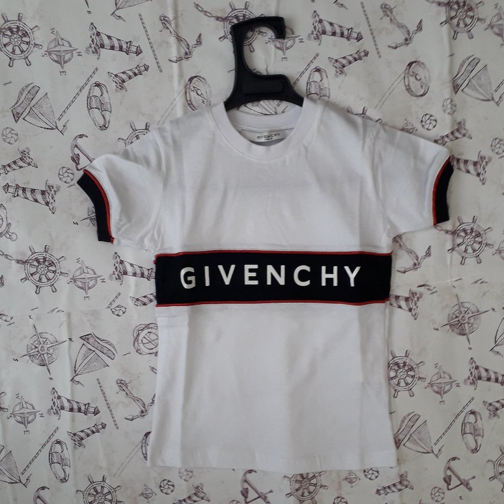 Givenchy kids tee